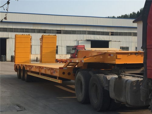 半掛車規格解析 高低平板與挖機板載重、價格及配件指南